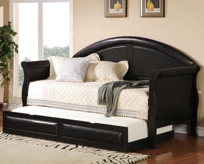 Bedroom Interior, Trundle Bed Sets: Excellent for Small Bedroom : Awesome Trundle Bed Sets