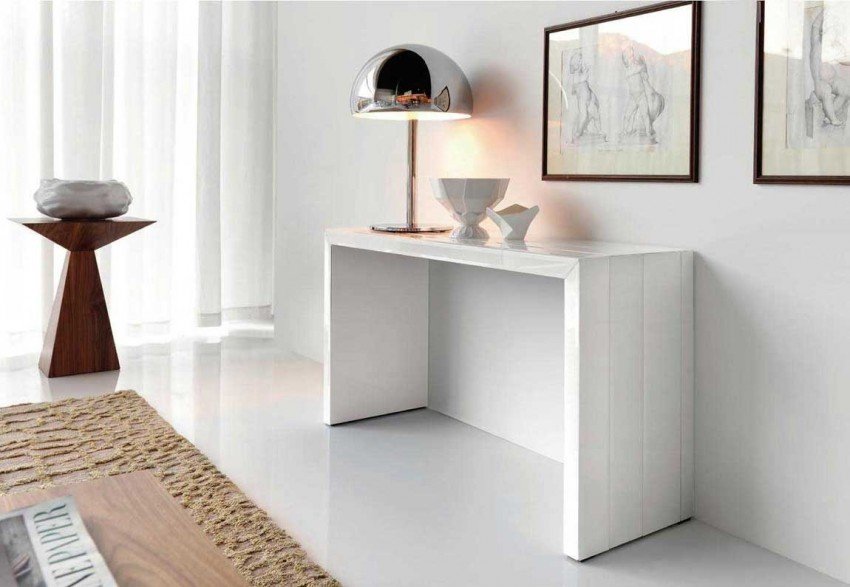 Home Interior, Set Your Good Mood through Entrance Tables : White Entrance Tables