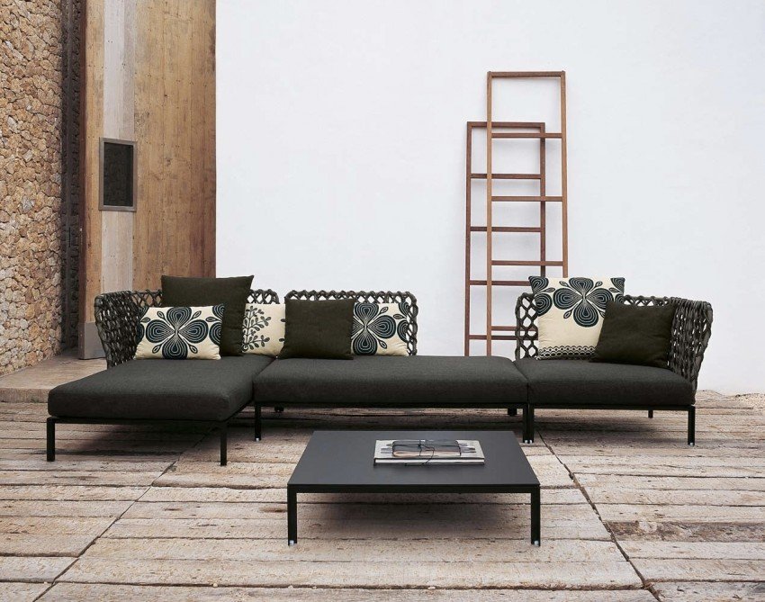 Home Exterior, Useful Tips in Picking Beautiful Sectional Sofa Sets : Exquisite Sectional Sofa Sets