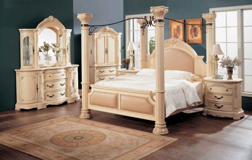 Bedroom Interior, Girls Bedroom Sets to Create Characters: White Pale Girls Bedroom Sets